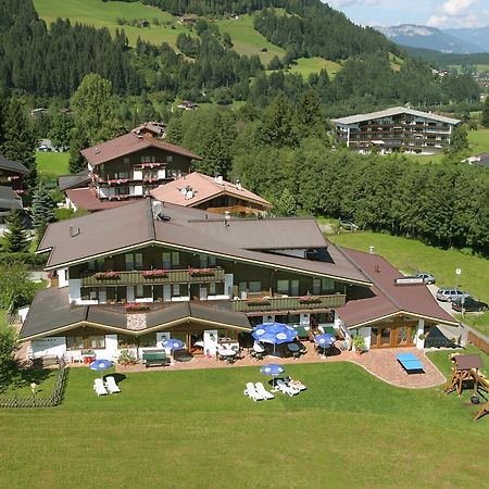 Alpenhotel Landhaus Kuechl Kirchberg in Tirol Eksteriør billede