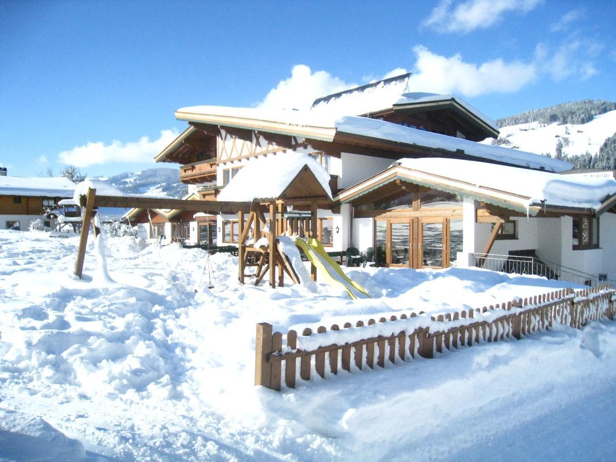 Alpenhotel Landhaus Kuechl Kirchberg in Tirol Eksteriør billede